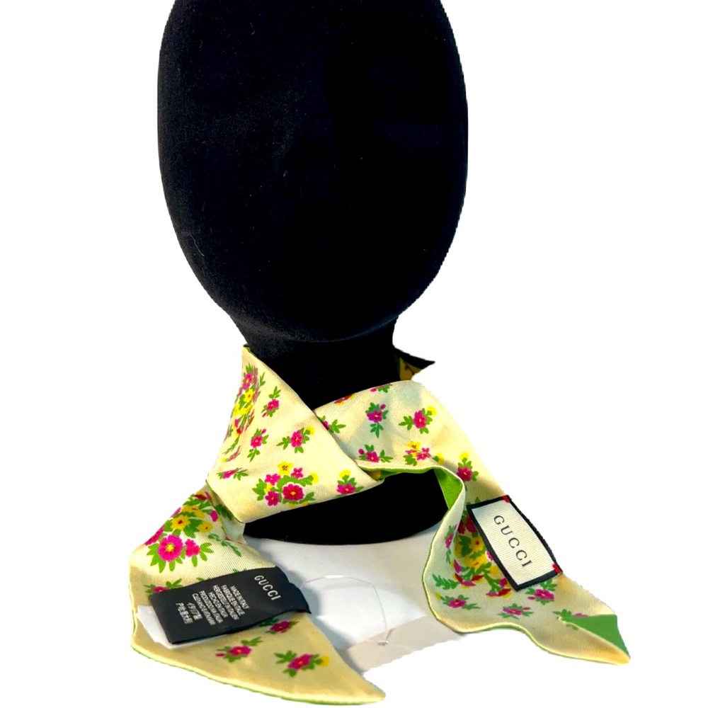 Gucci Silk Twill Ribbon Neck Bow In Floral Sz 5/2x86 Cm NWT